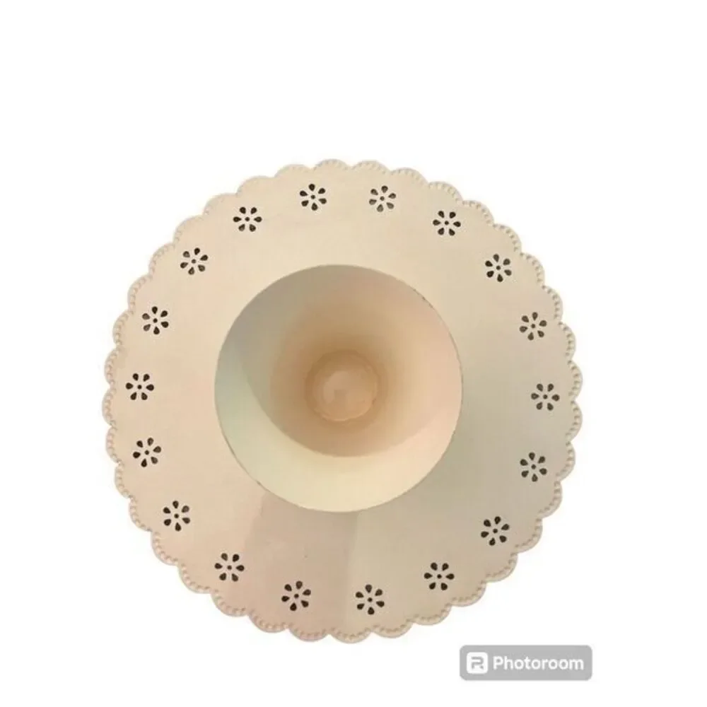 Retro Cake Stand Pedestal Cream Black Scalloped Metal 10
